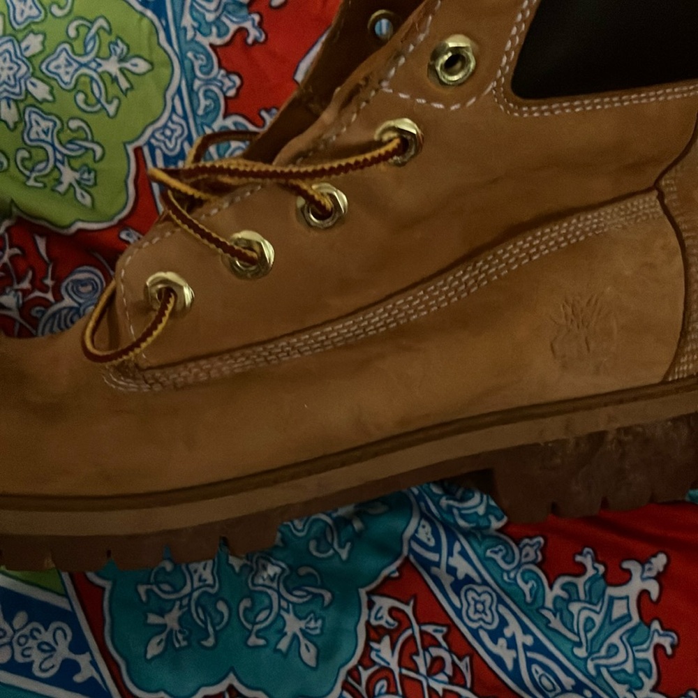 Tan Leather Lace-Up Boots